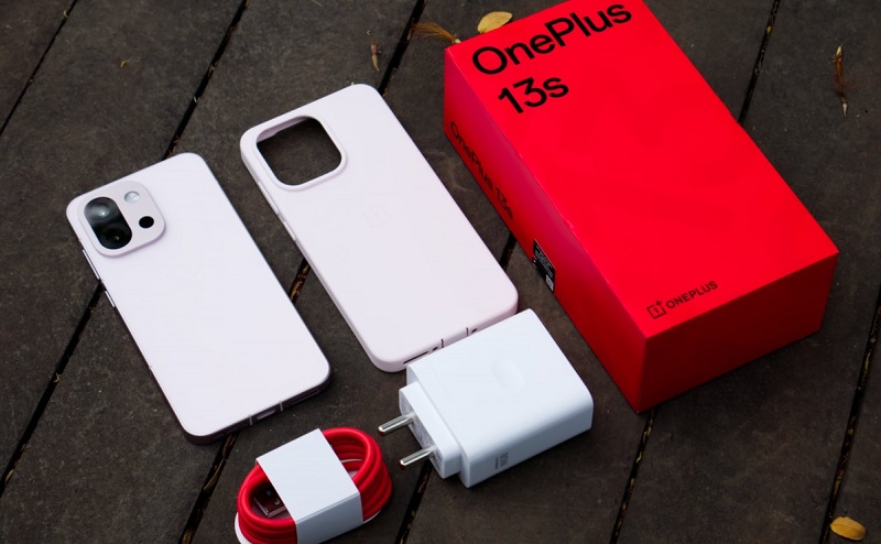 OnePlus 13s bundle OnePlus 13s bundle