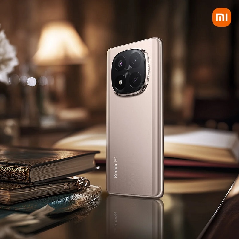 Xiaomi Redmi Note 14 Pro+ 5G smarttelefon i champagnegullfarge