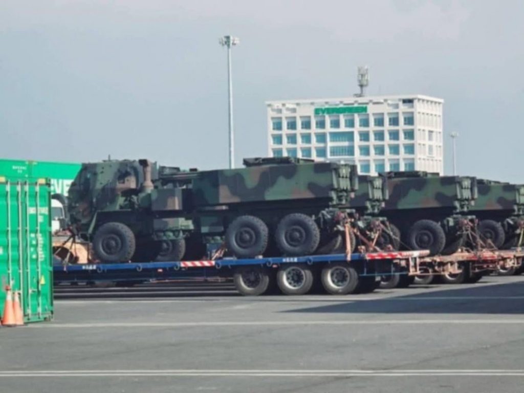 De første M142 HIMARS-missilsystemene i Taiwan