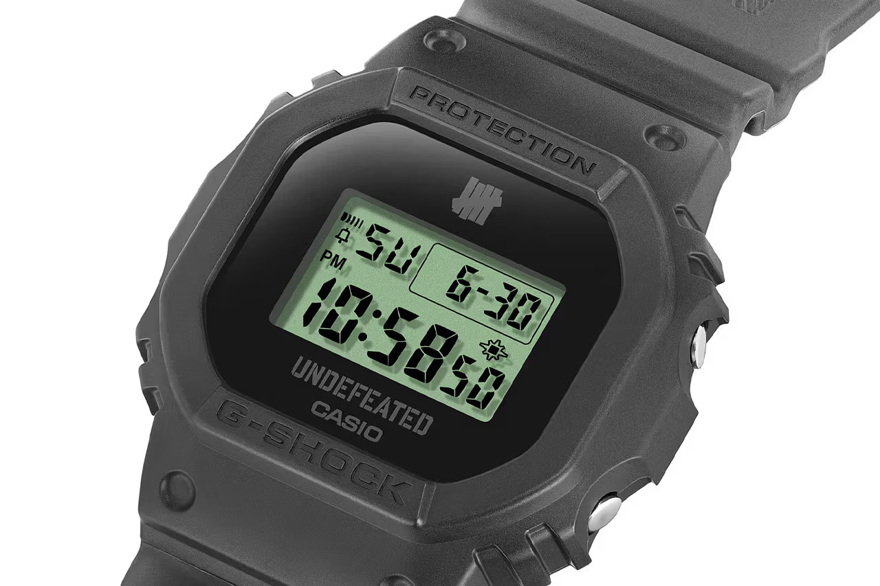 Casio G-Shock x Undefeated DWE5600UD-1 Casio G-Shock x Undefeated DWE5600UD-1