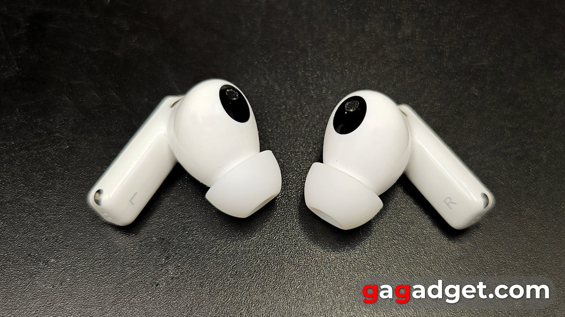 Støydemping med minneeffekt: anmeldelse av Huawei FreeBuds Pro 4 TWS-hodetelefoner-10 Støydemping med minneeffekt: anmeldelse av Huawei FreeBuds Pro 4 TWS-hodetelefoner-10