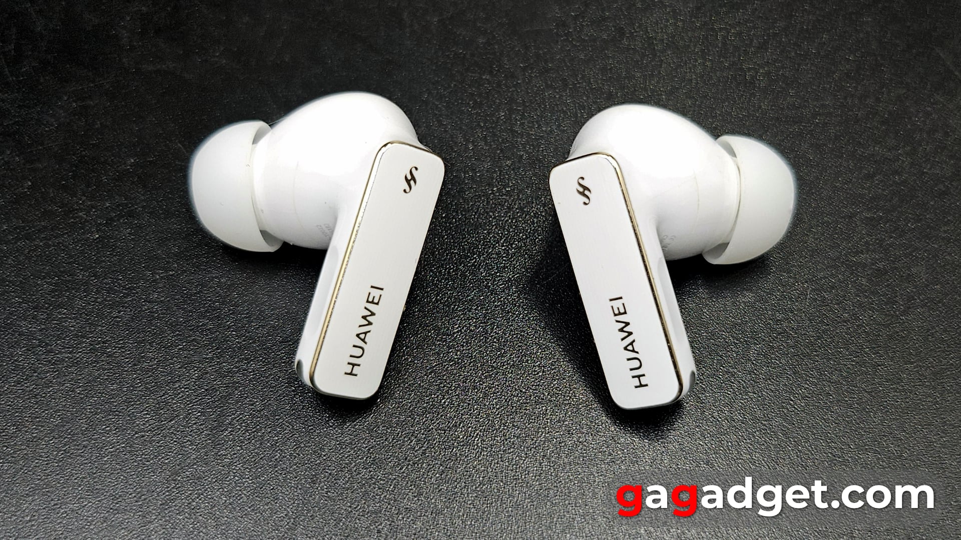 Støydemping med minneeffekt: anmeldelse av Huawei FreeBuds Pro 4 TWS-hodetelefoner-12 Støydemping med minneeffekt: anmeldelse av Huawei FreeBuds Pro 4 TWS-hodetelefoner-12