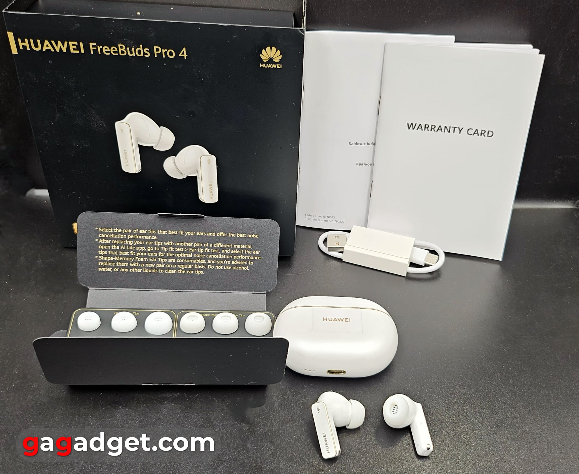 Støydemping med minneeffekt: anmeldelse av Huawei FreeBuds Pro 4 TWS-hodetelefoner Støydemping med minneeffekt: anmeldelse av Huawei FreeBuds Pro 4 TWS-hodetelefoner