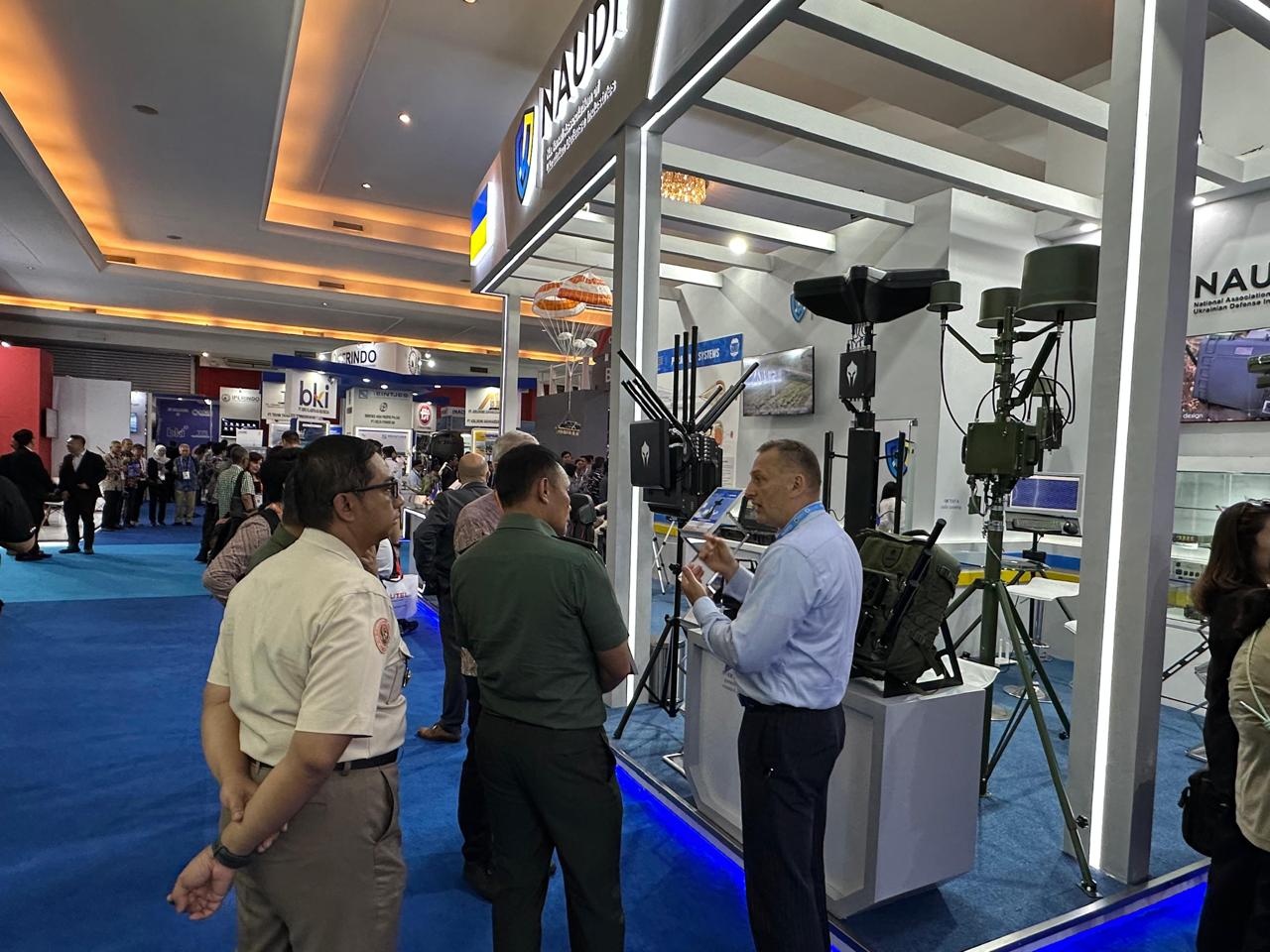 Ukrainsk stand på Indo Defence Expo Forum i Indonesia