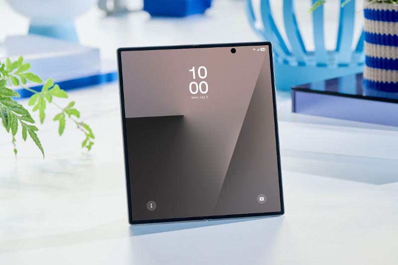 Samsung Galaxy Z Fold 7: design og funksjonalitet Samsung Galaxy Z Fold 7: design og funksjonalitet