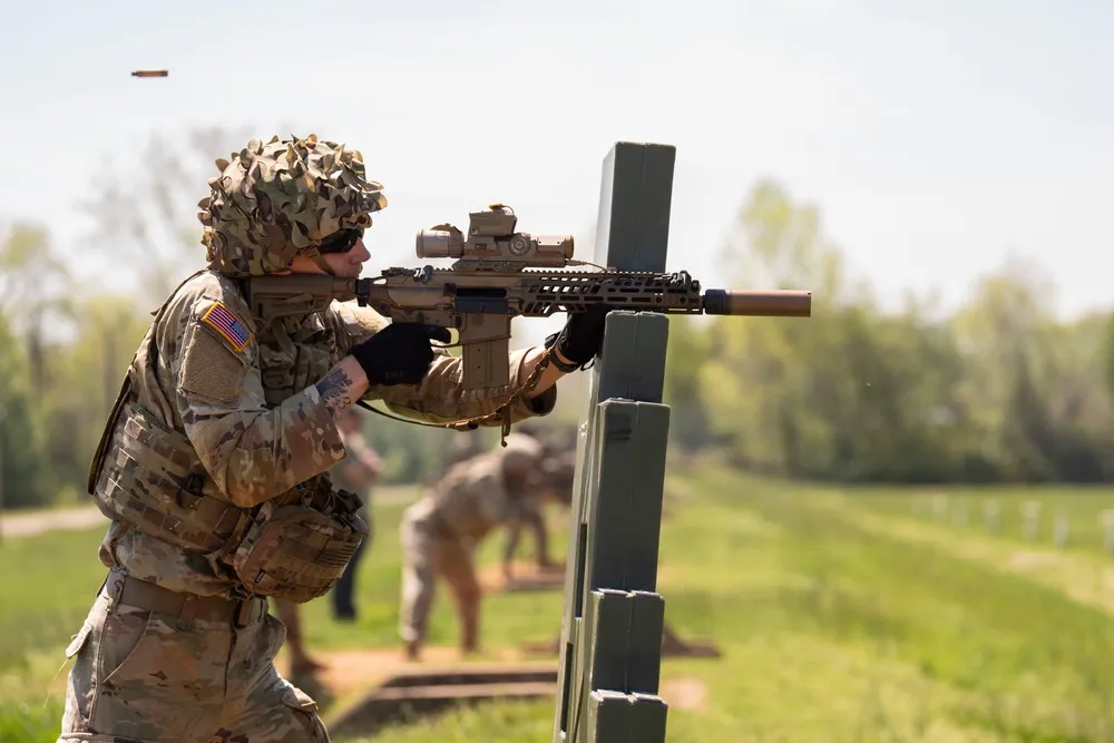Amerikansk soldat med XM7